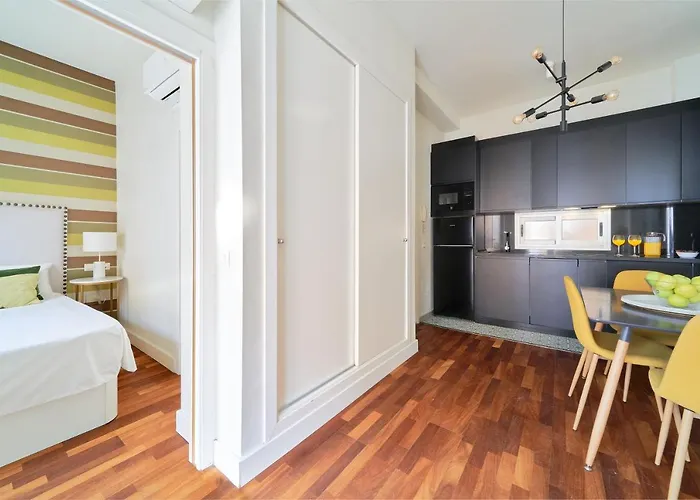 Apartamento Premium En Centro Historico, Luminoso Y Acogedor
